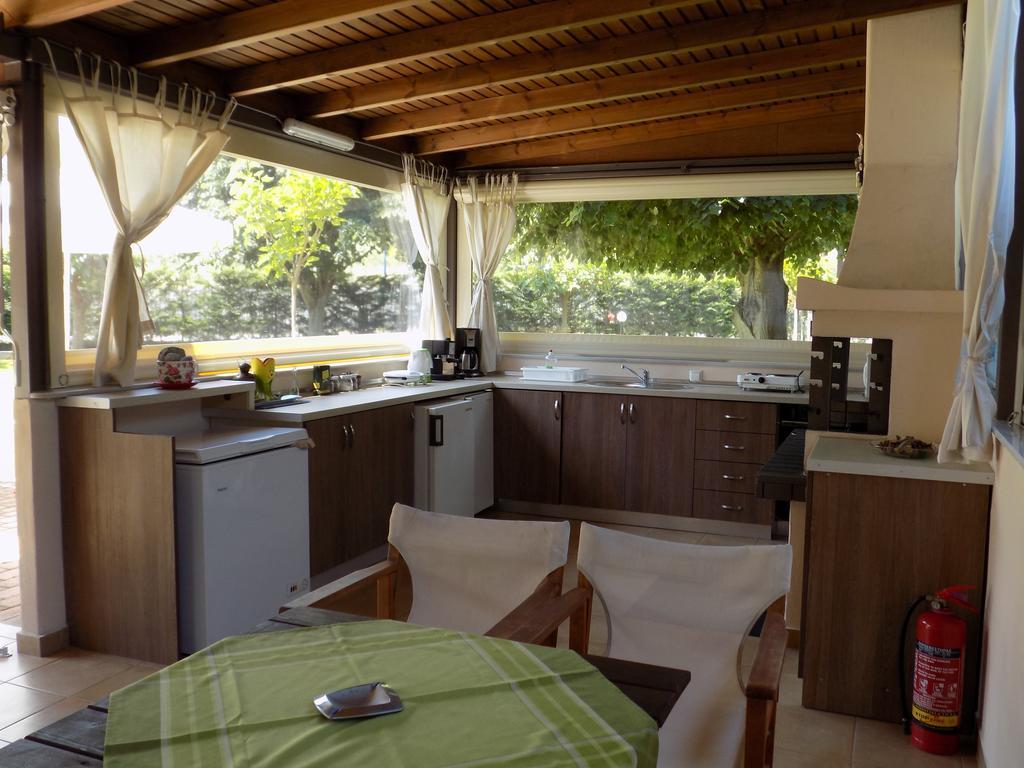 Apartamento Alisachni Paralia Panteleimonos Exterior foto