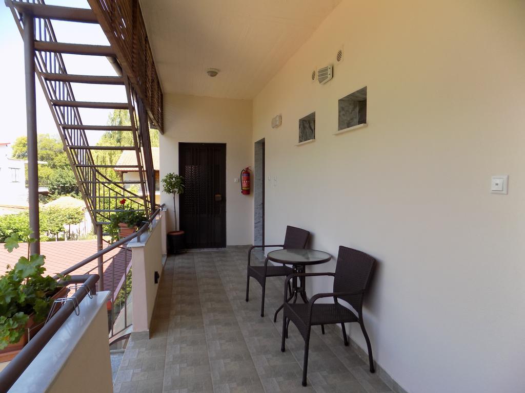 Apartamento Alisachni Paralia Panteleimonos Exterior foto